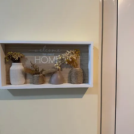 Cozy & Family For 4 Guests & Free Parking Apartment *