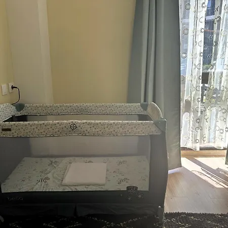 Apartment Bright & Comfy For 4 Guests & Free Parking *